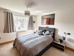 Photo 8- click for photo gallery